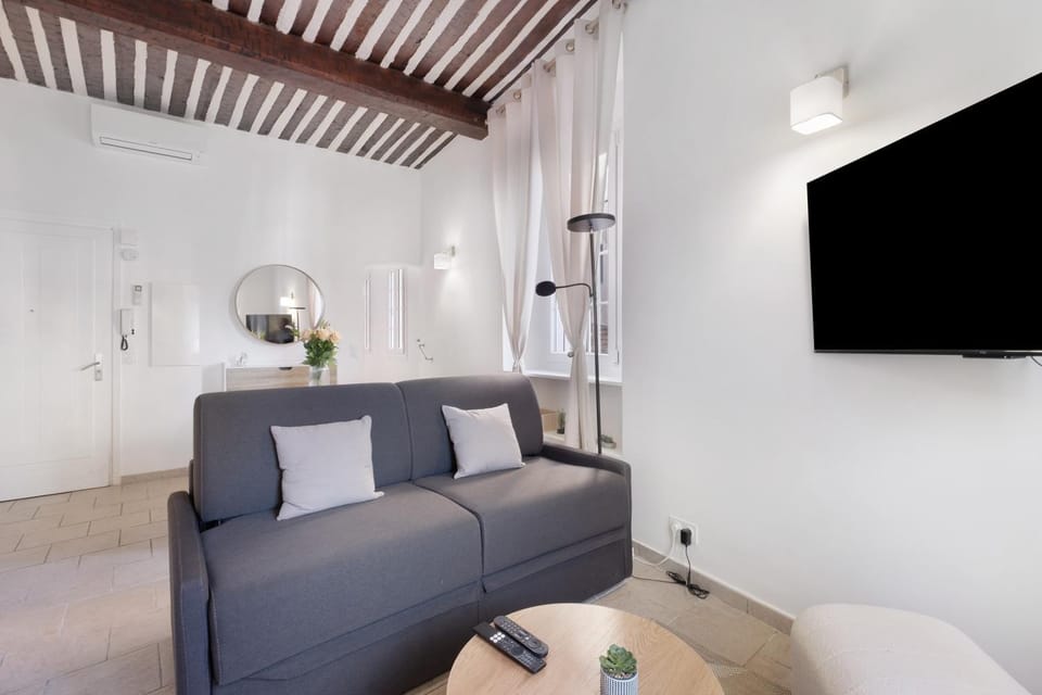 Appartement St Antoine Apartment in Cannes