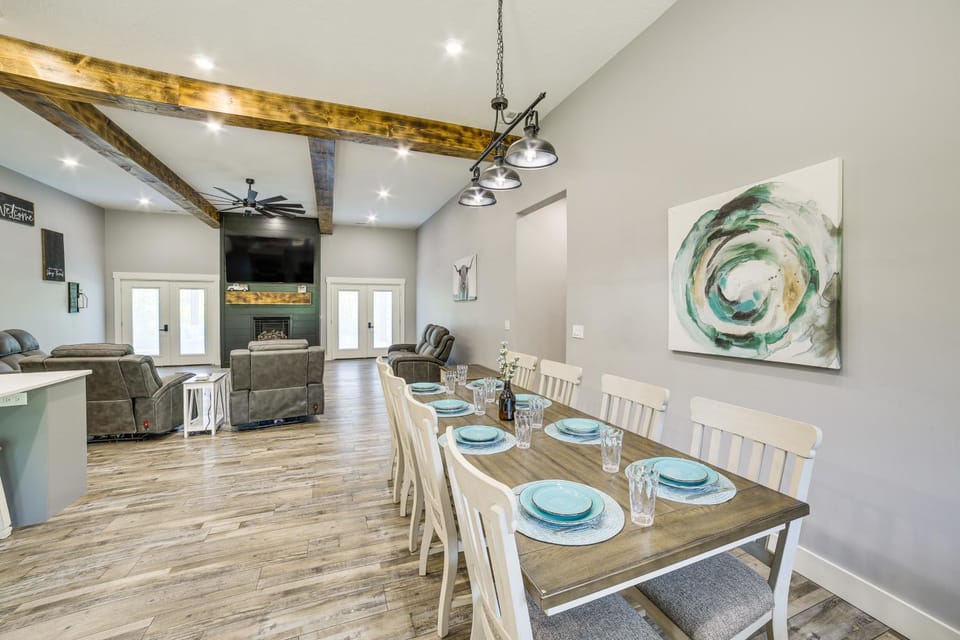Spacious Barndominium Near Branson w/ Game Rooms House in Arkansas