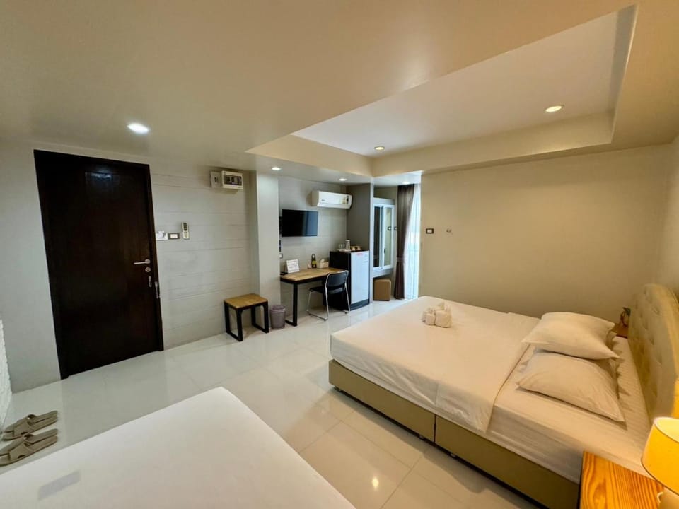 Photo of the whole room