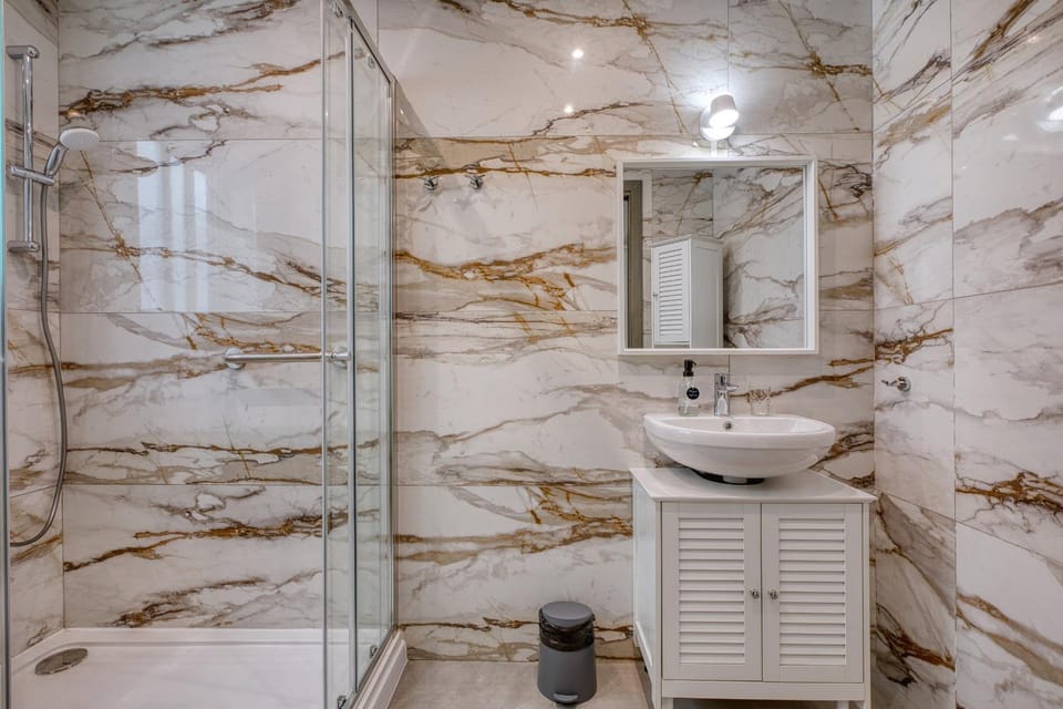 Luxury maisonette with yard in central Malta RIAN1-1 House in Malta