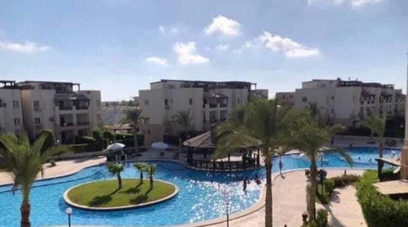 شاليه بنيس4 - دور 2 بالروف - 3 غرف مكيفينن-2حمام Apartment in Egypt