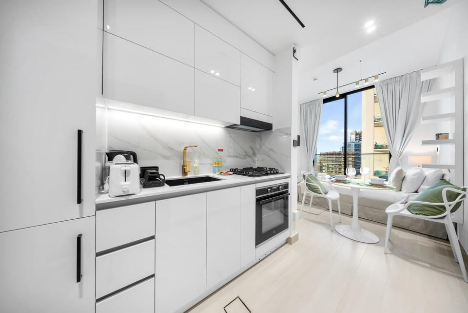 StayShort - Bright & Comfortable Studio Apartment in Jumeirah Village Circle for 2 with Balcony! Apartment in Dubai