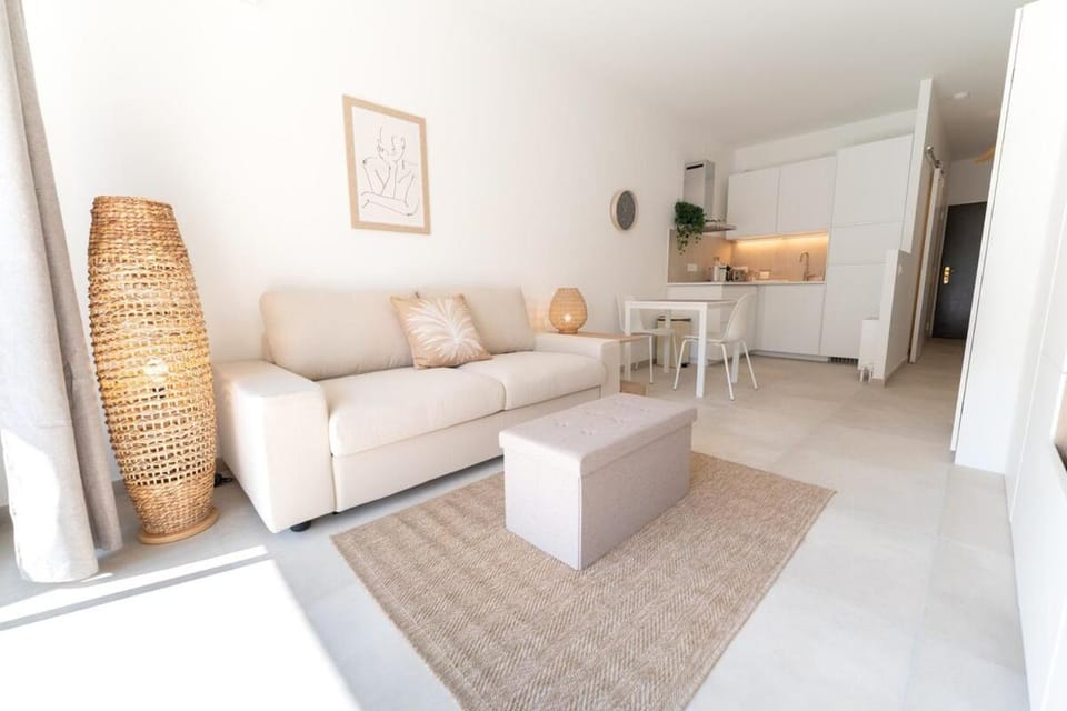 Studio cosy et lumineux, Piscine, Proche gare Apartment in Villefranche-sur-Mer