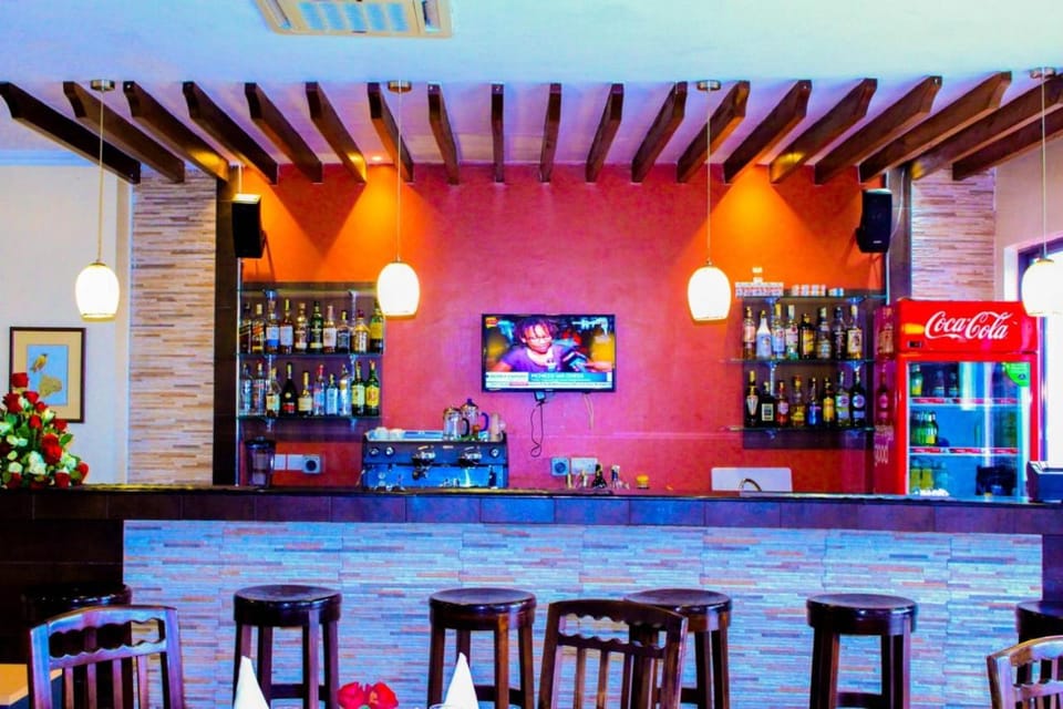 Food and drinks, On site