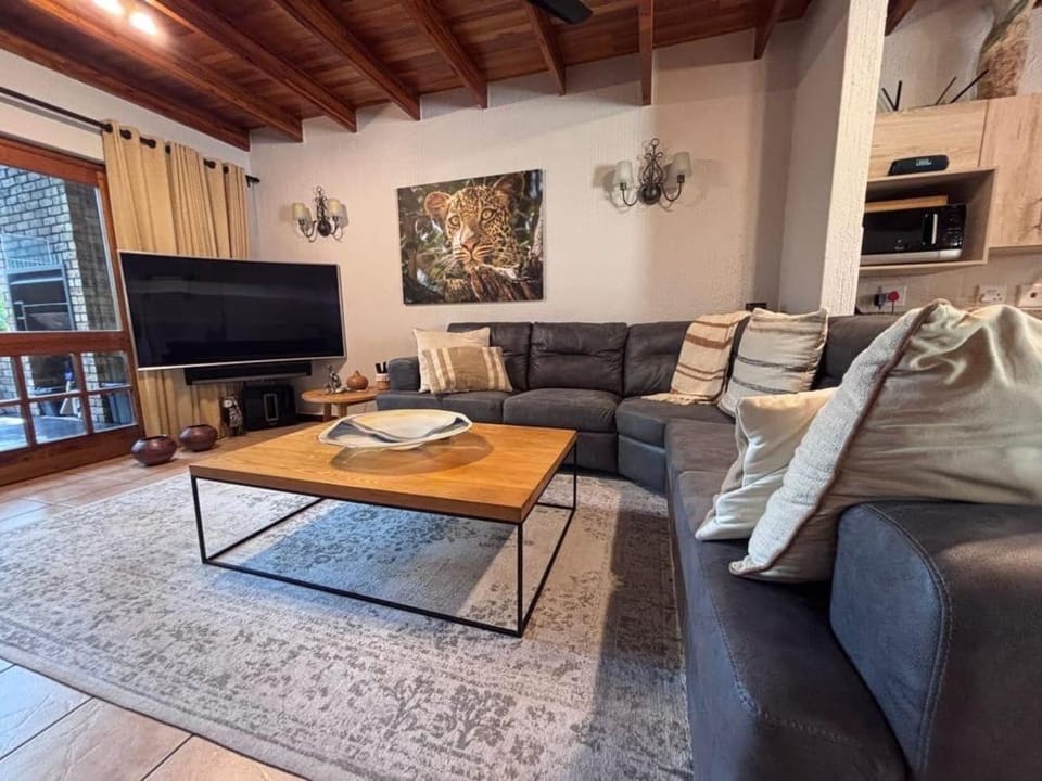 Hazyview Kruger Lodge House in South Africa