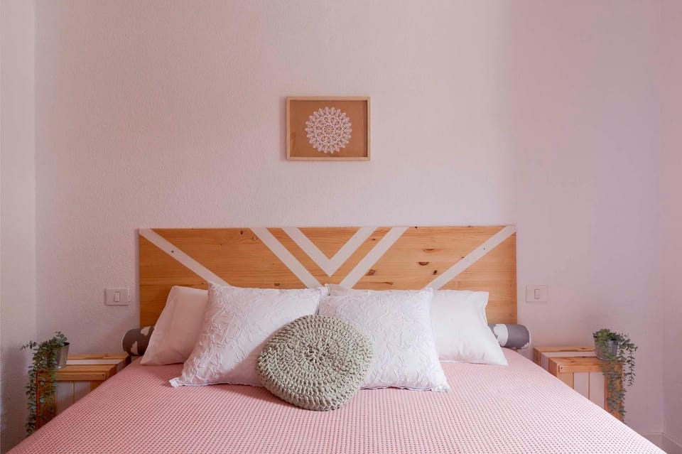 Living room, Bedroom