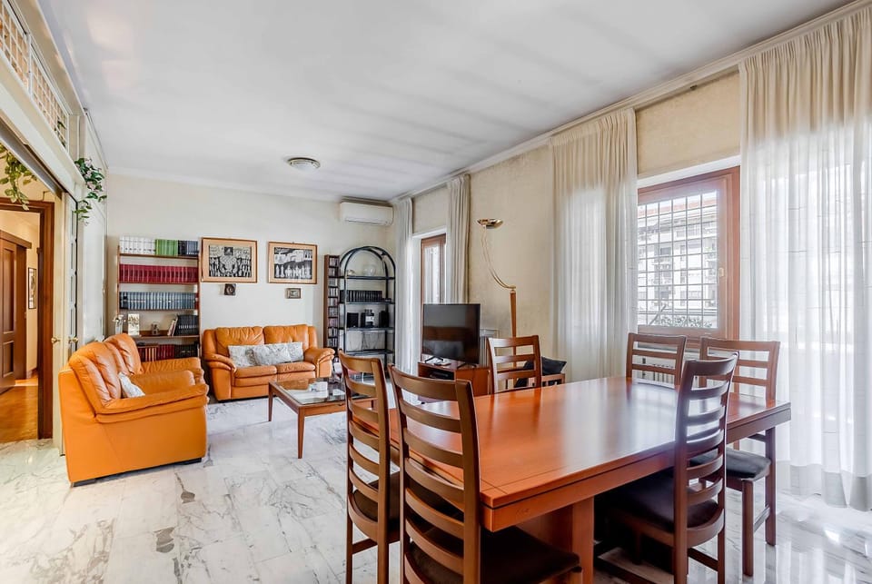 Appartamento Ussani con Terrazza Apartment in Rome