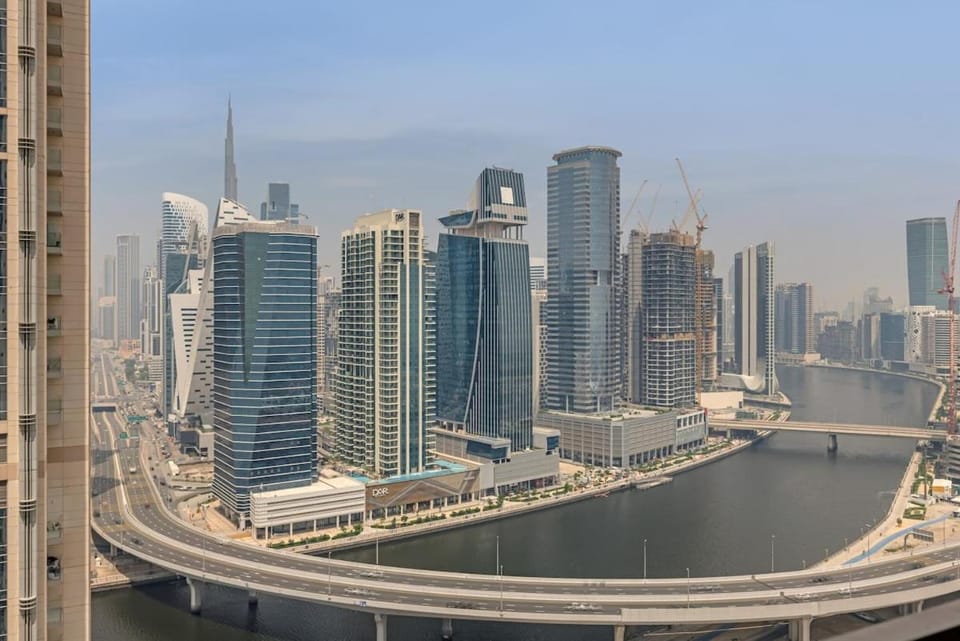 1BR Condo in Business Bay Apartment in Dubai