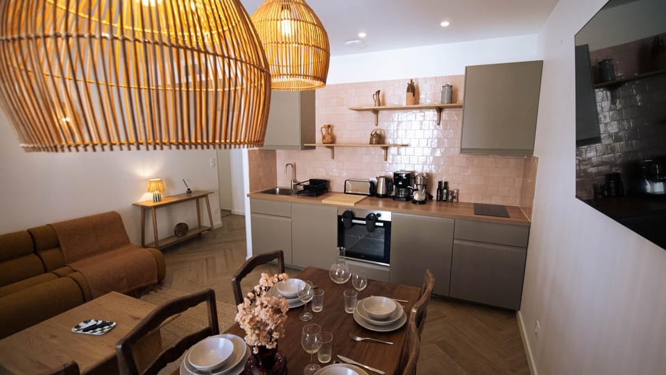 La Maison Momiji Une escale épicurienne entre élégance et art de vivre Apartment in Tours