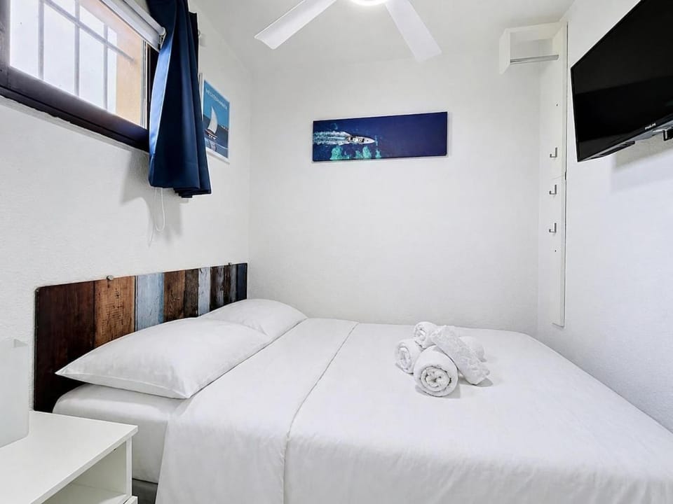 L'Azurée 2 Chambres Proche du port Clim Apartment in Gruissan