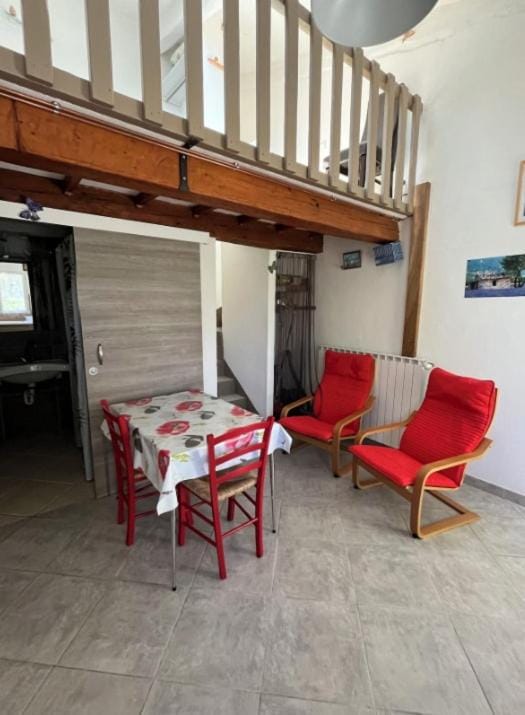 Gite Le Marronnier Monieux, Sault Apartment in Sault