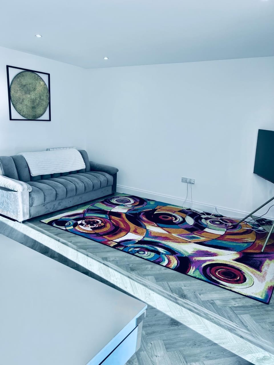 Communal lounge/ TV room, TV and multimedia, Living room, Seating area, Evening entertainment