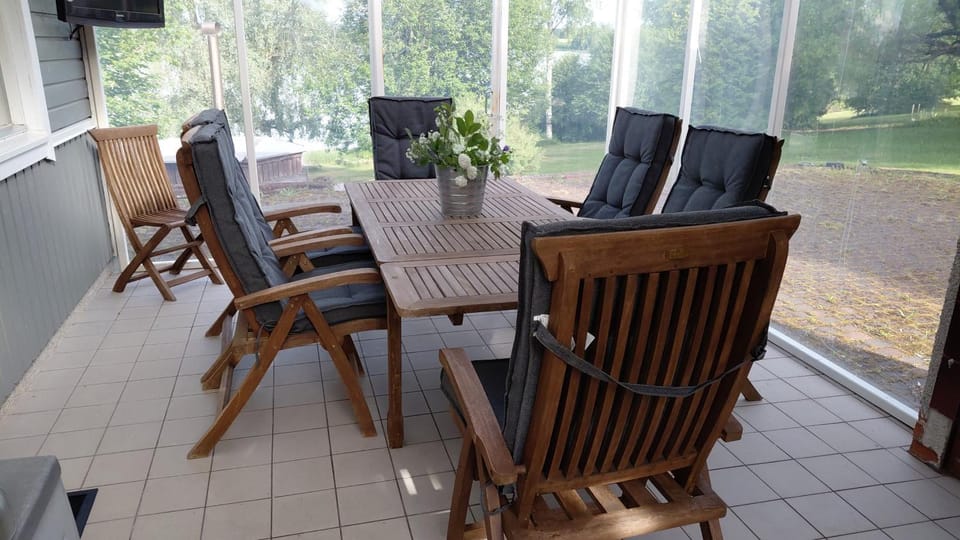 Seating area