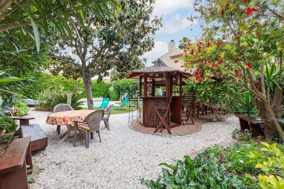 Villa Évasion & Bien-Être Villa avec piscine jacuzzi & sauna House in Agde