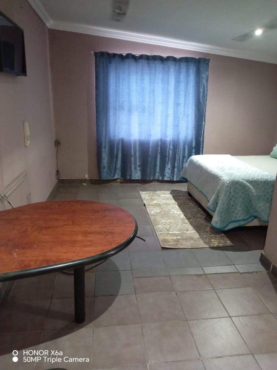 Bed, Living room, Bedroom