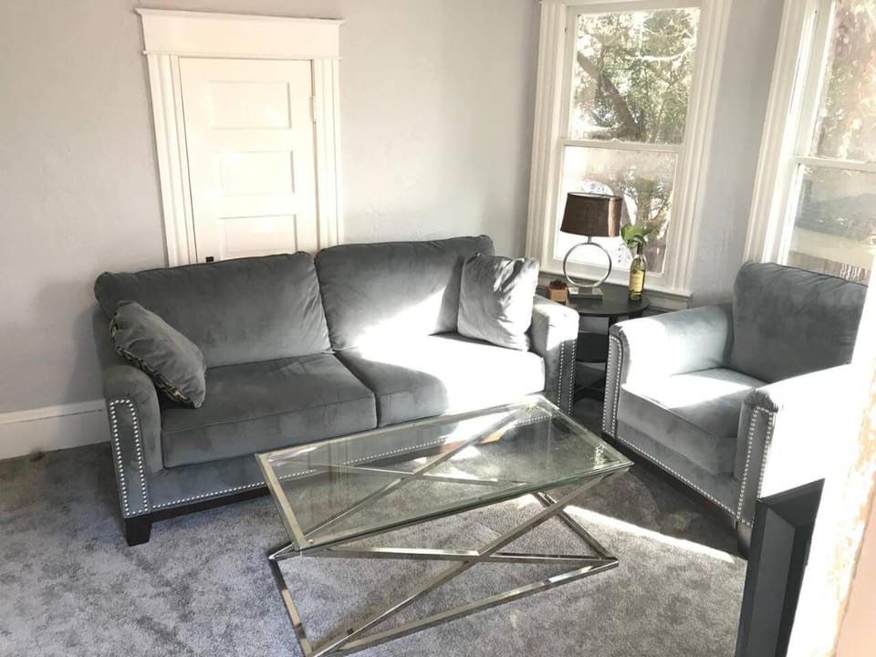 Downtown Lake Eola Historic House 1 OR 2 BED House in Orlando