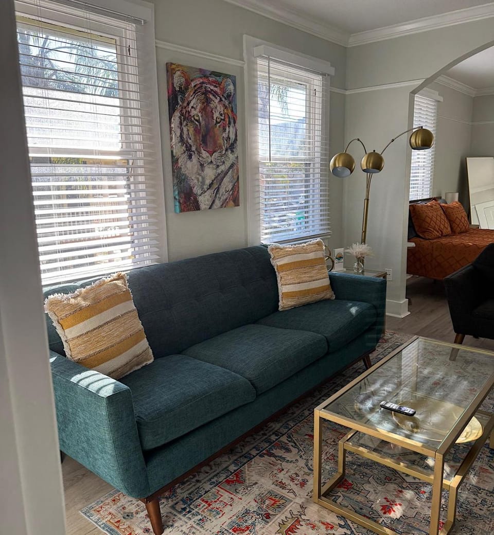 Historic Home Lake Eola Studio Thornton Park Apartment in Orlando