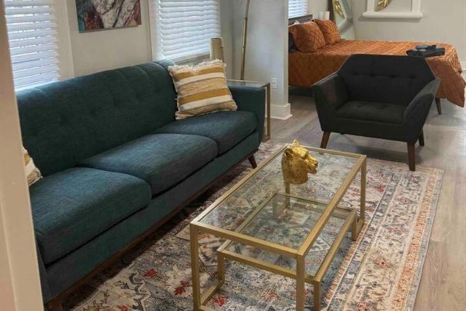 Historic Home Lake Eola Studio Thornton Park Apartment in Orlando