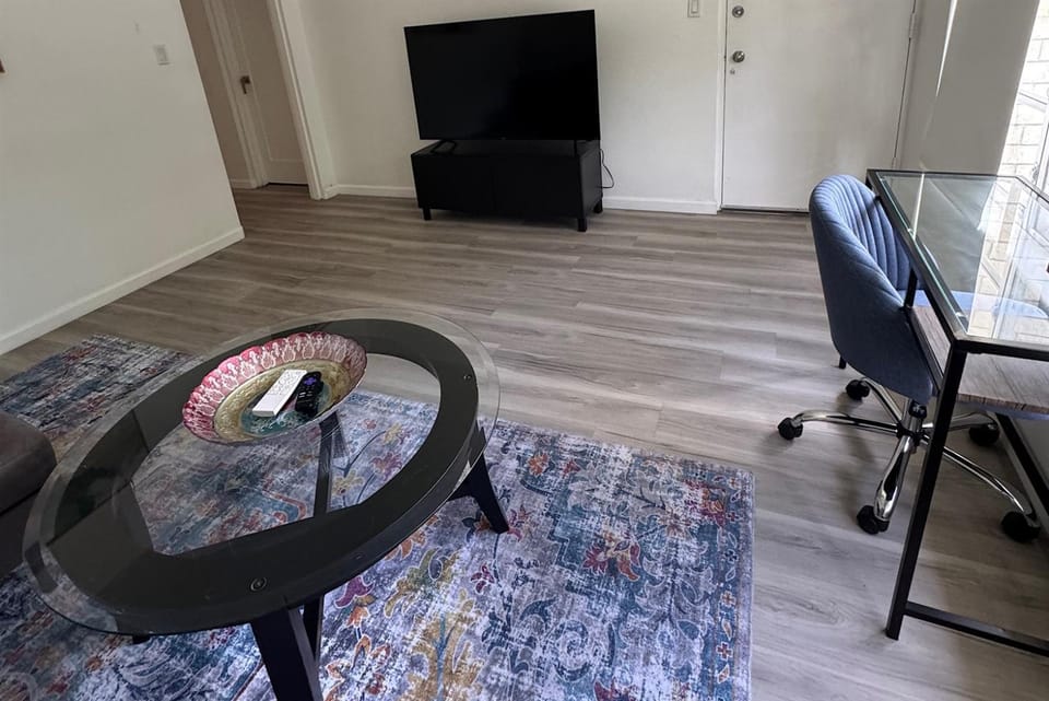 Location Lake Eola View 1 Bedroom condo Apartment in Orlando