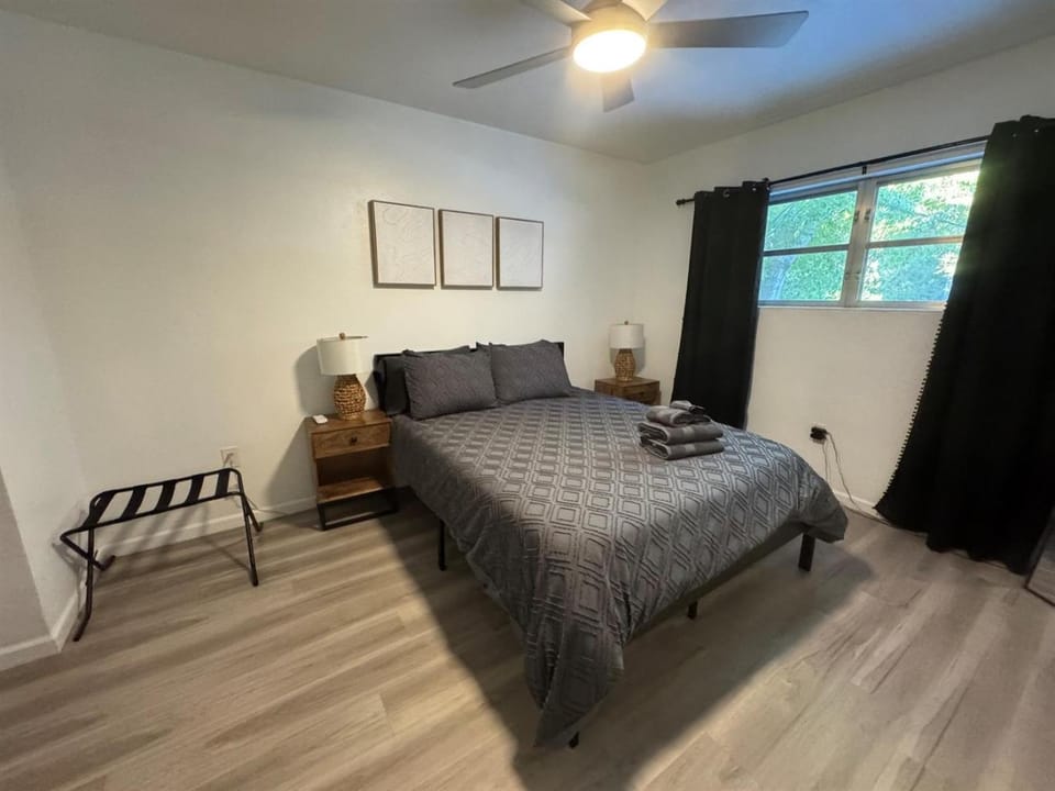 Location Lake Eola View 1 Bedroom condo Apartment in Orlando