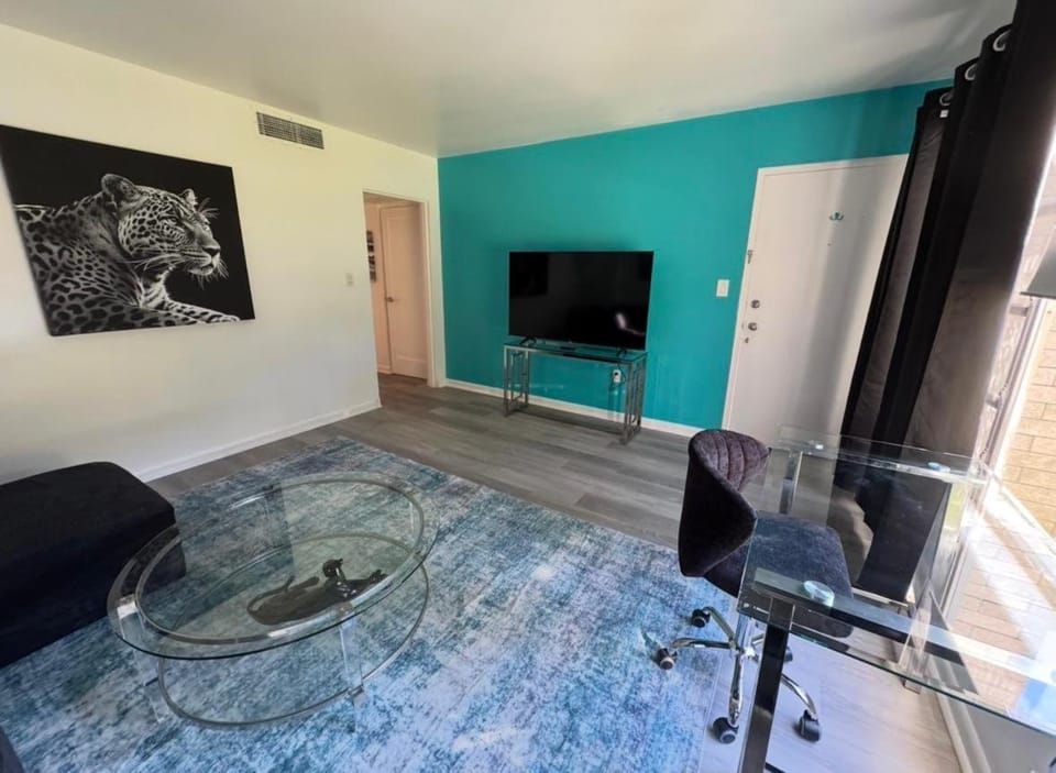 Modern Lake Eola Condo in the Heart of Thornton Park Apartment in Orlando