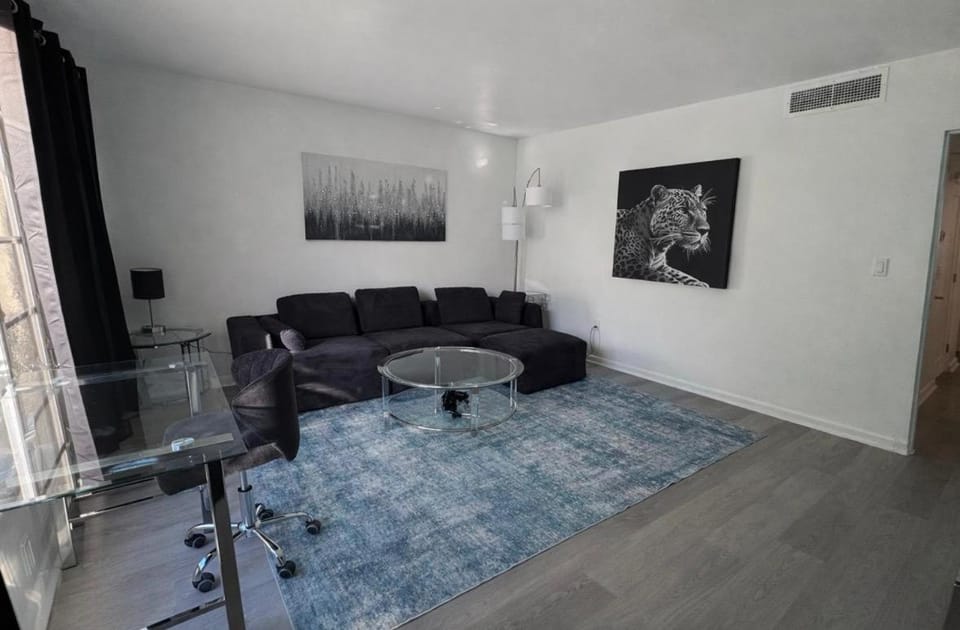 Modern Lake Eola Condo in the Heart of Thornton Park Apartment in Orlando