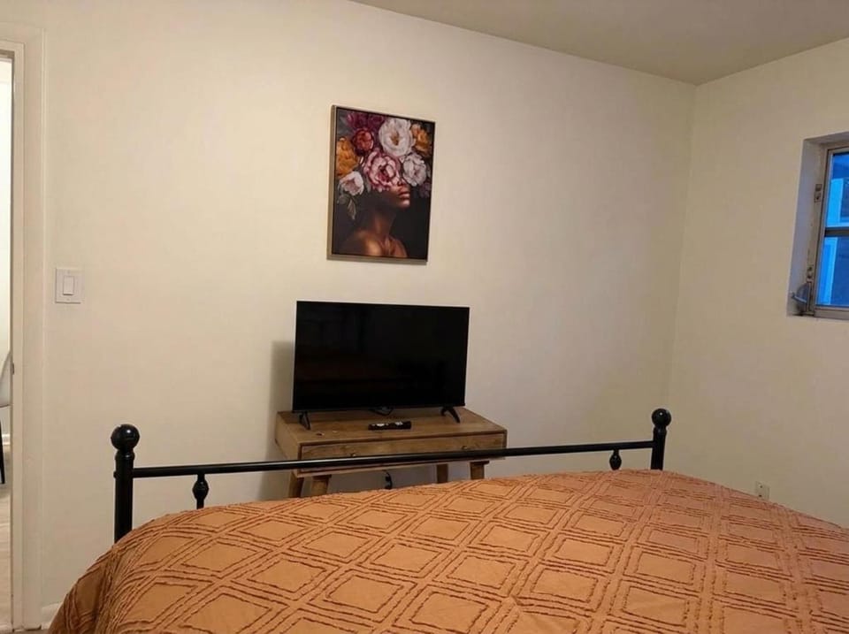 Trendy 1BR Steps to Lake Eola - Thornton Park Apartment in Orlando