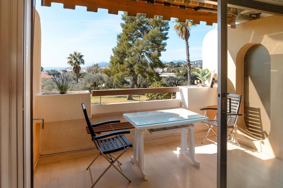 View (from property/room), Balcony/Terrace