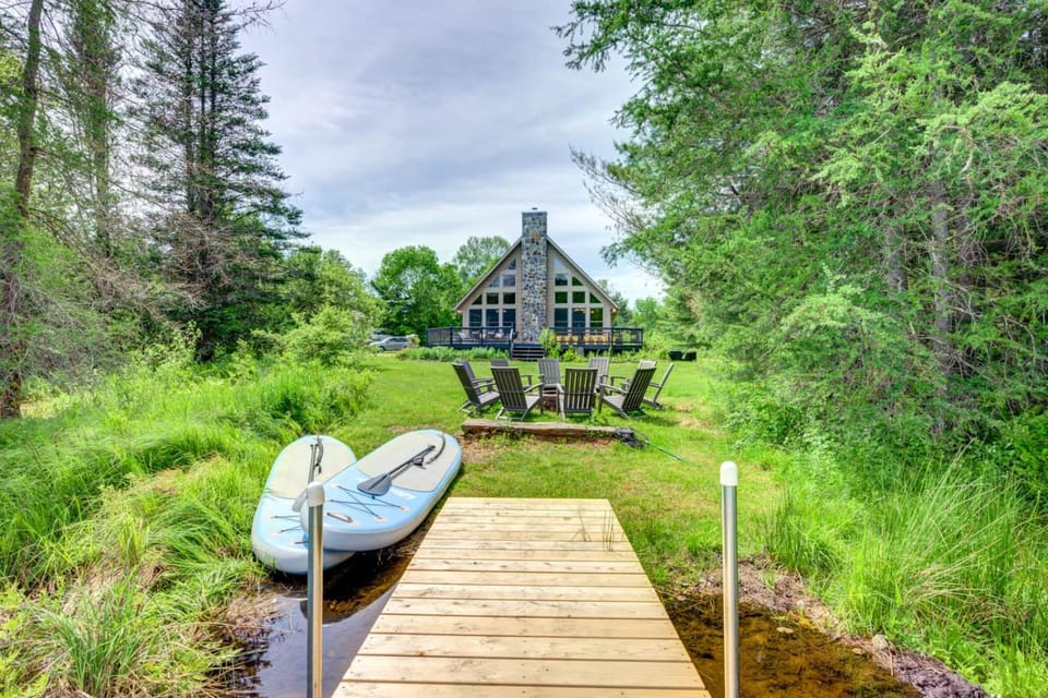 Paddle & Pine House in Capital District, NY, USA