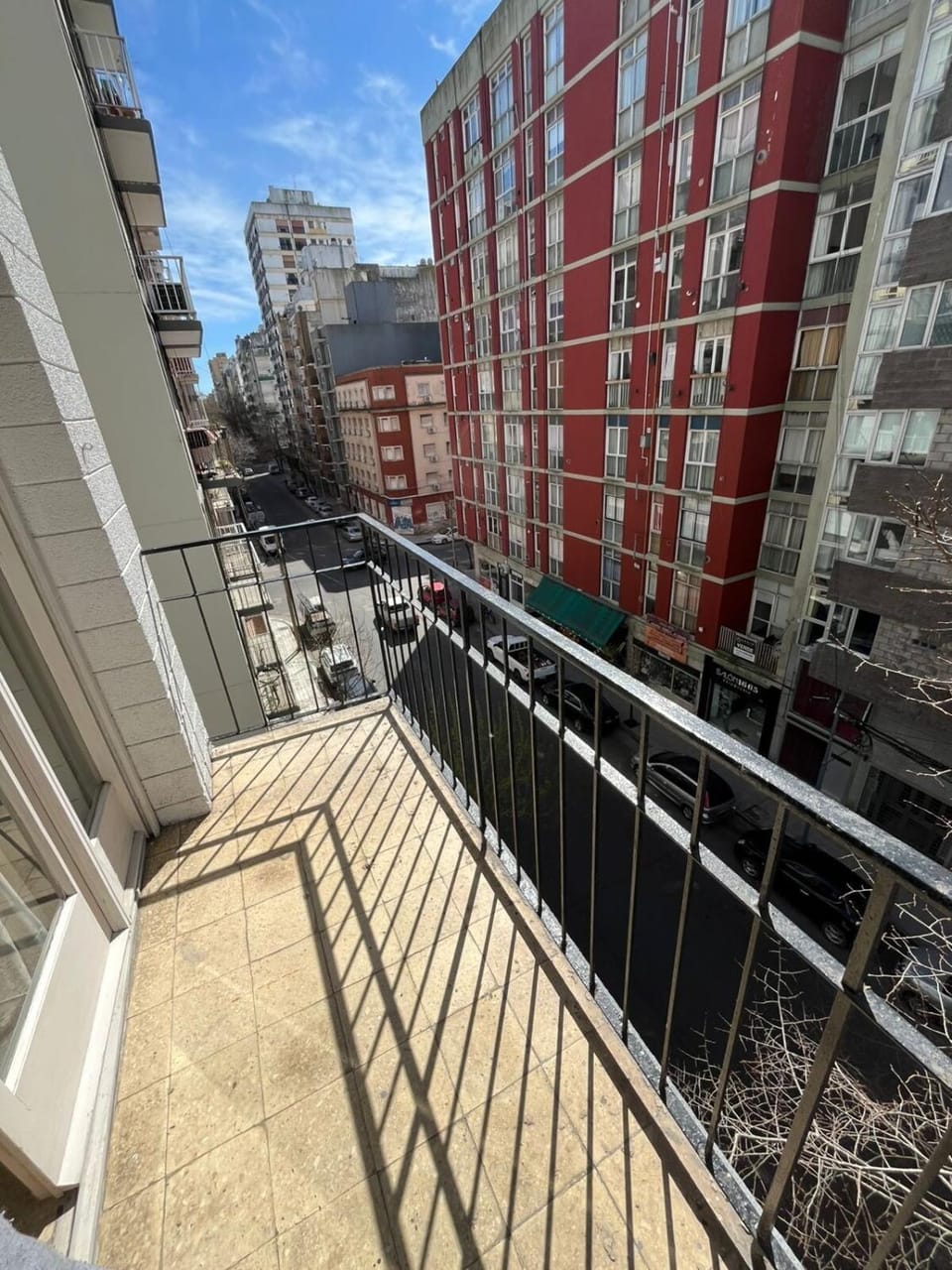 View (from property/room), Balcony/Terrace, City view