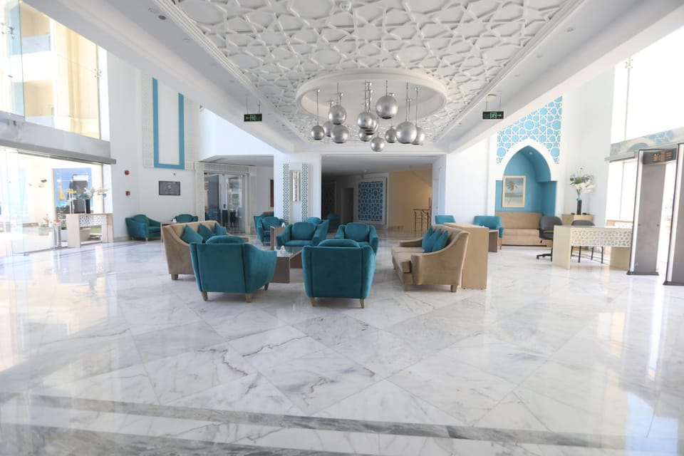 Lobby or reception, Breakfast