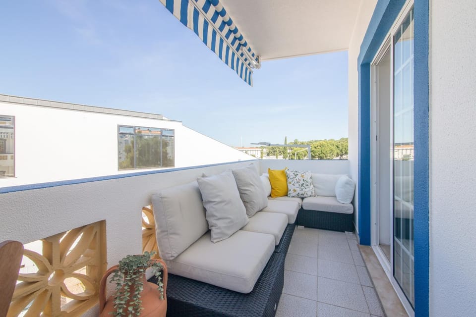 Apartamento Nora T2 House in Quarteira
