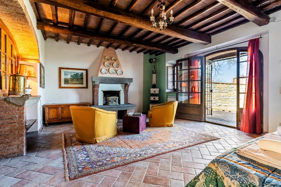 La finestra sul Chianti - with spa bath House in Castellina in Chianti