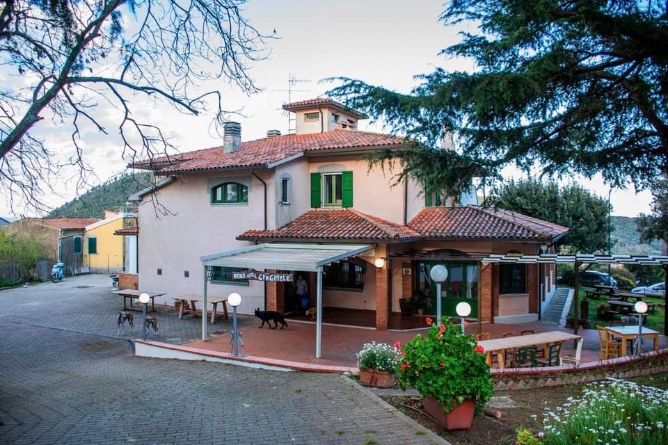 La Tana Del Cinghiale Hotel in Tuscany