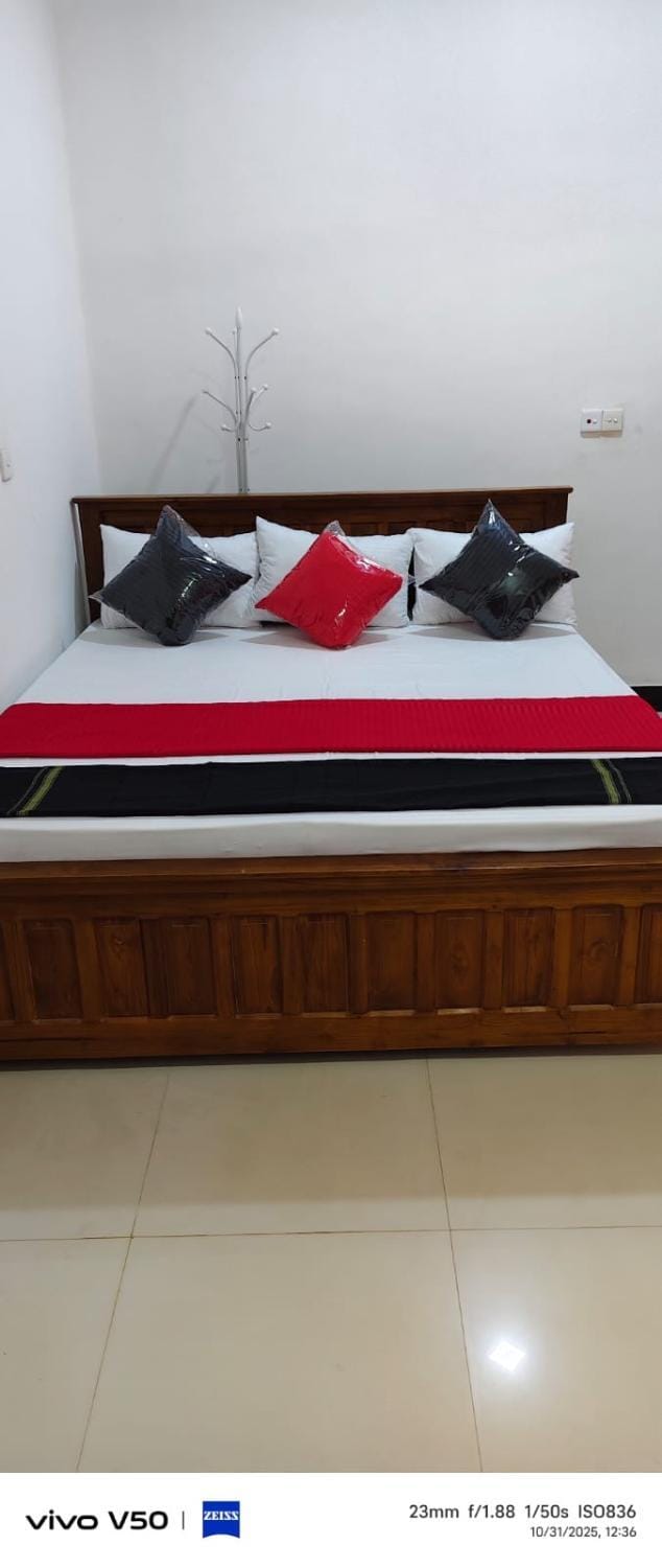 Elite moon hotel Hotel in Sri Lanka