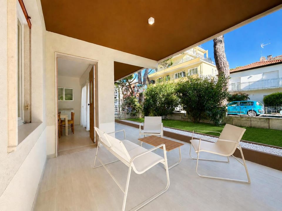 Patio, Garden