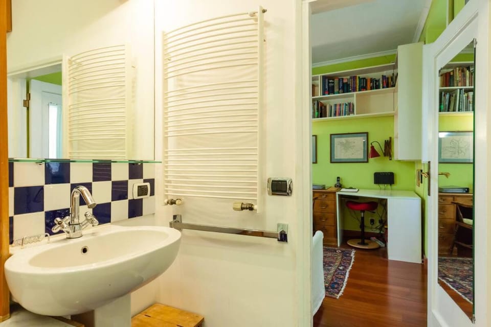 Panisperna picturesque apartment Apartment in Rome