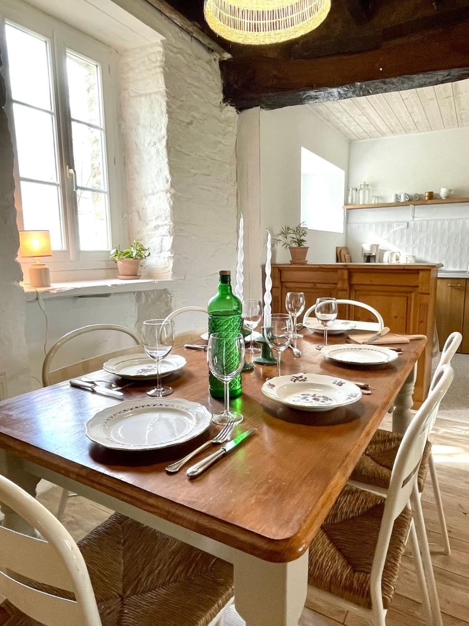Cottage de charme avec cheminée dans grand parc arboré House in Brittany