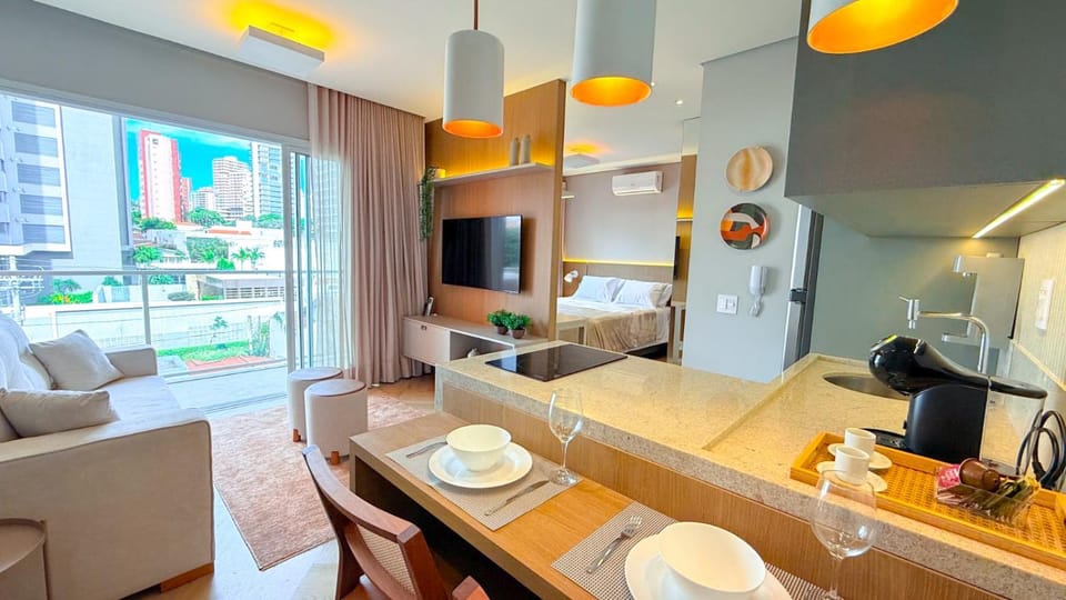 TV and multimedia, Kitchen or kitchenette, Dining area