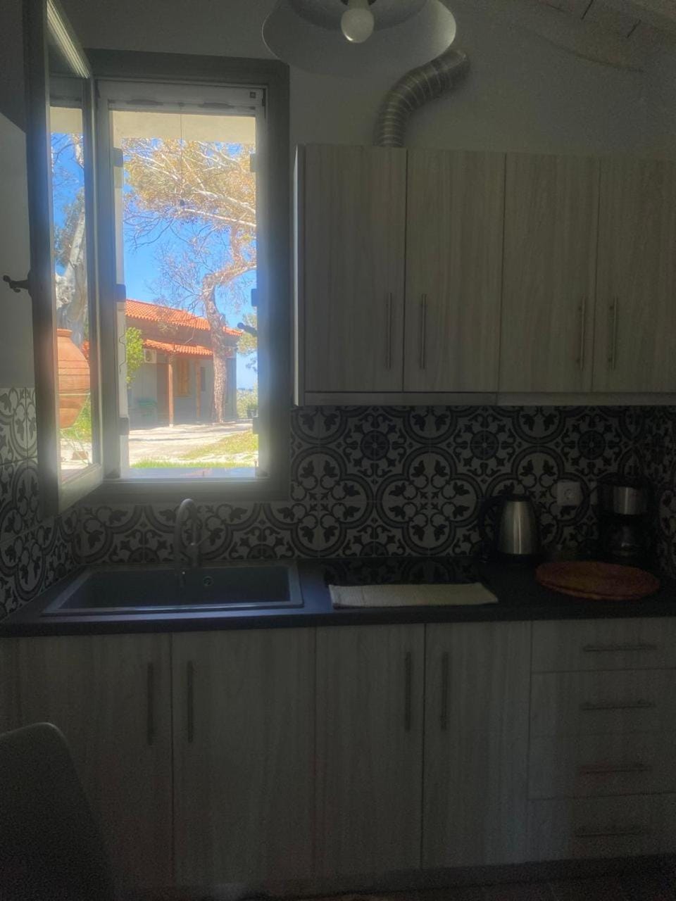 Day, Coffee/tea facilities, stove, kitchen
