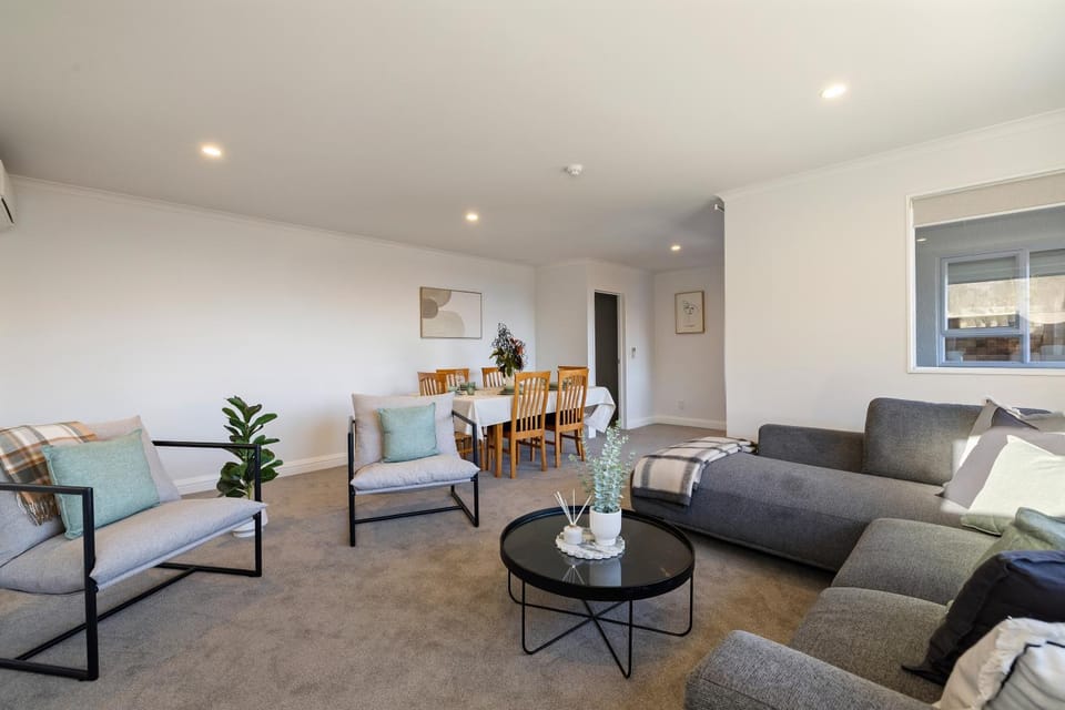 8/7 Anderson Heights Apartment in Queenstown