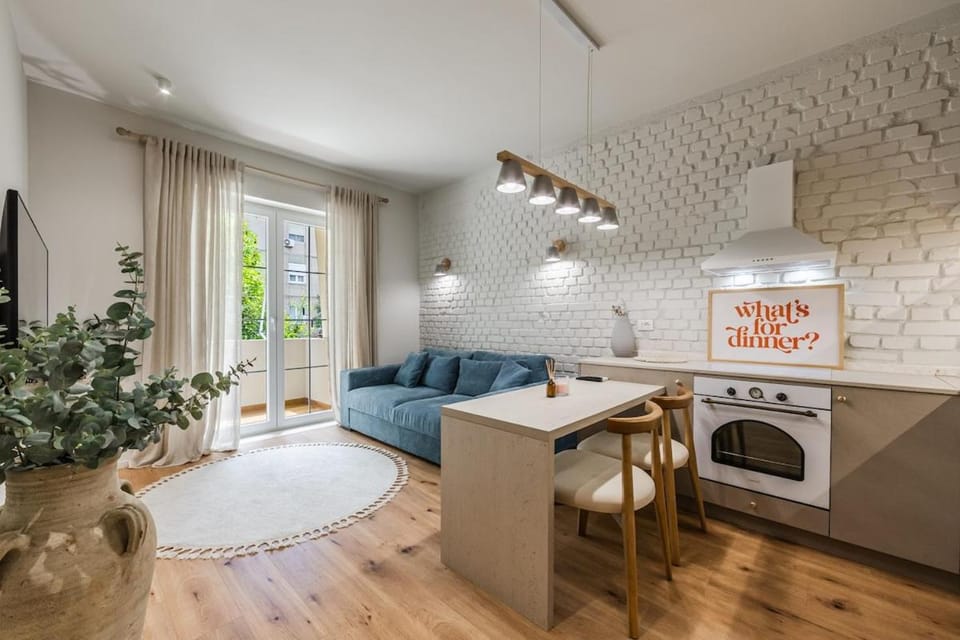 The Homey Flat Stylish 2BR City Apartment by PikHost Apartment in Tirana