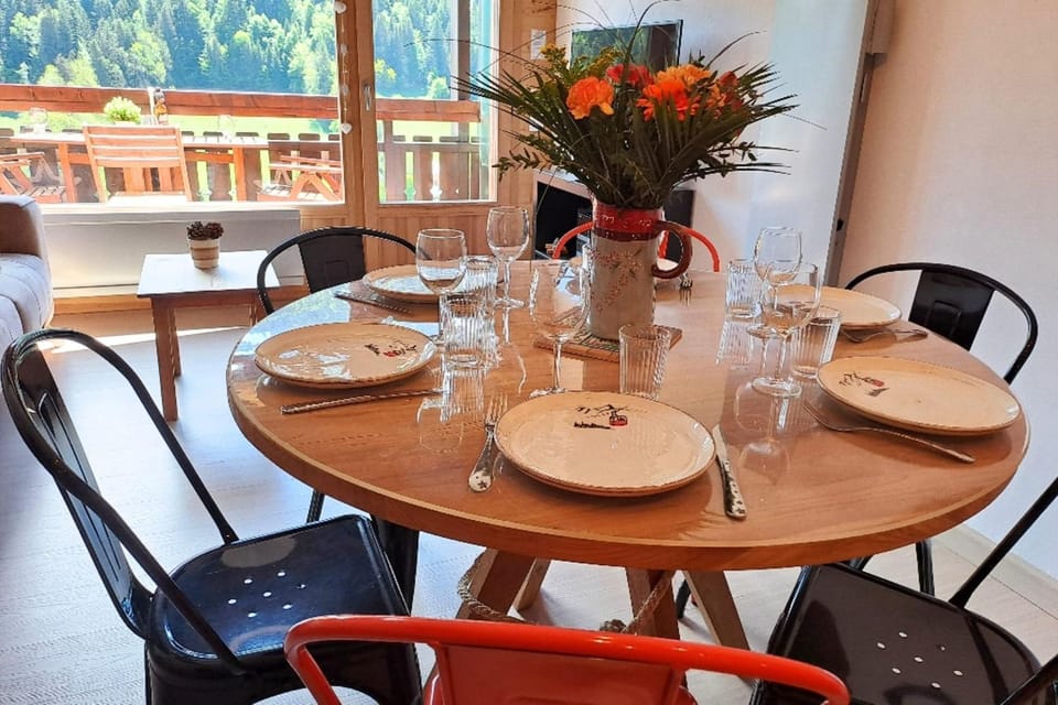 Bright apartment in the village center Apartment in Le Grand-Bornand