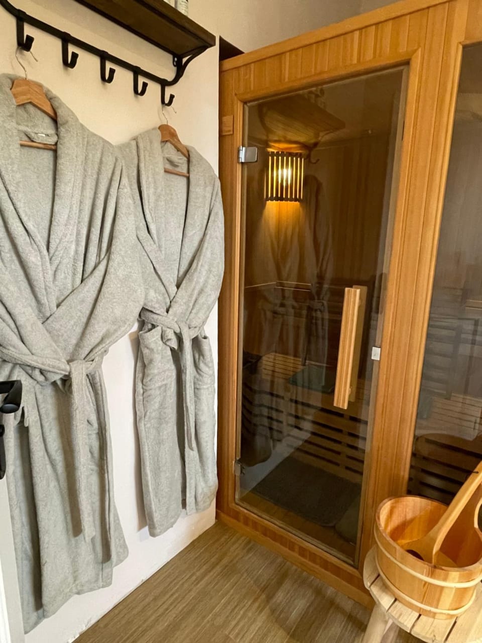 Le Clos Charmaine House in Normandy