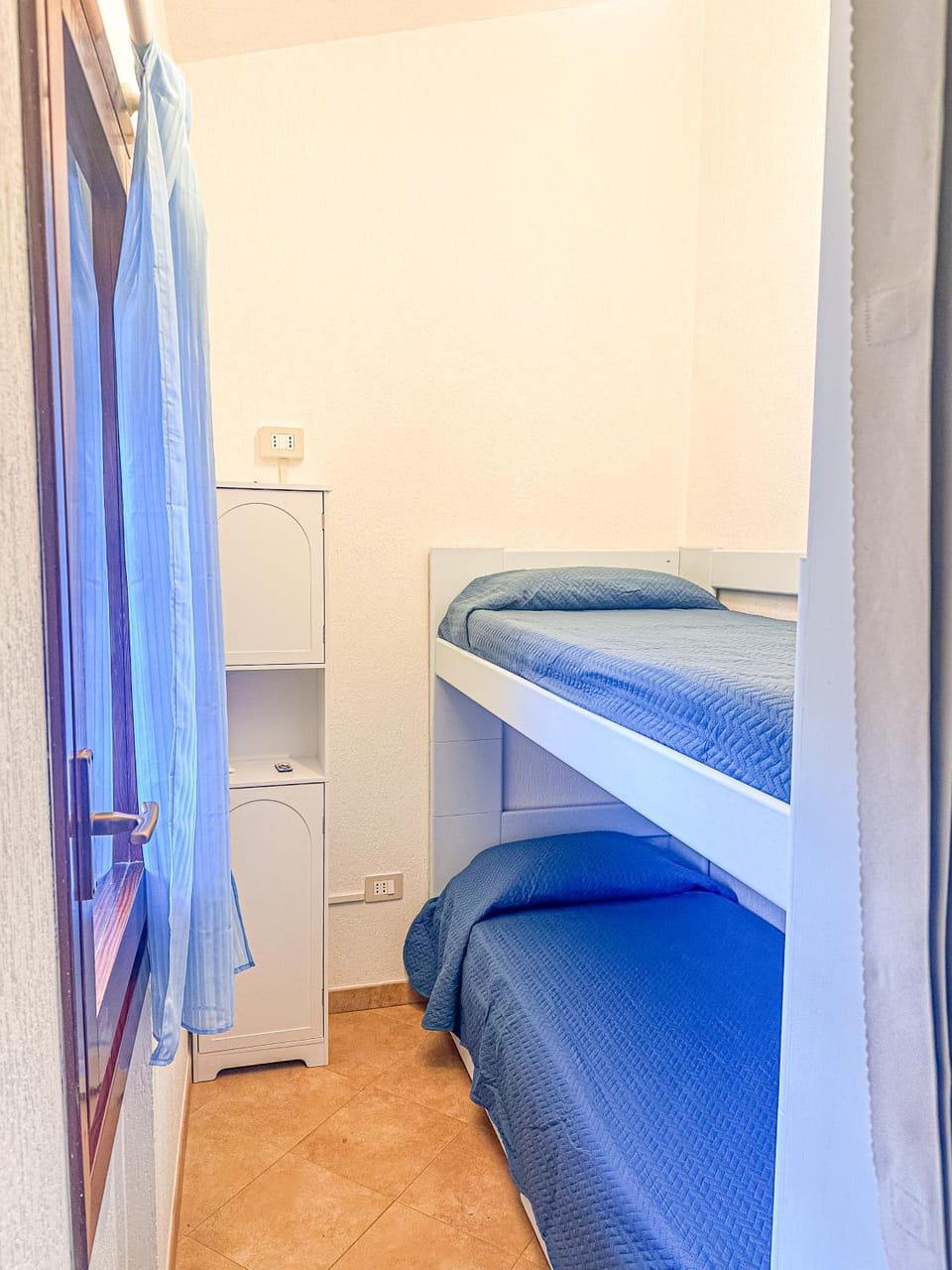 Casa Fortuna Terrazzo Vista Mare, Spiaggia a 2 min, Giglio Campese Apartment in Tuscany