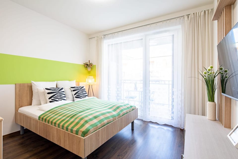 Central - Balcony - NEW and Comfy Apartment in Budapest