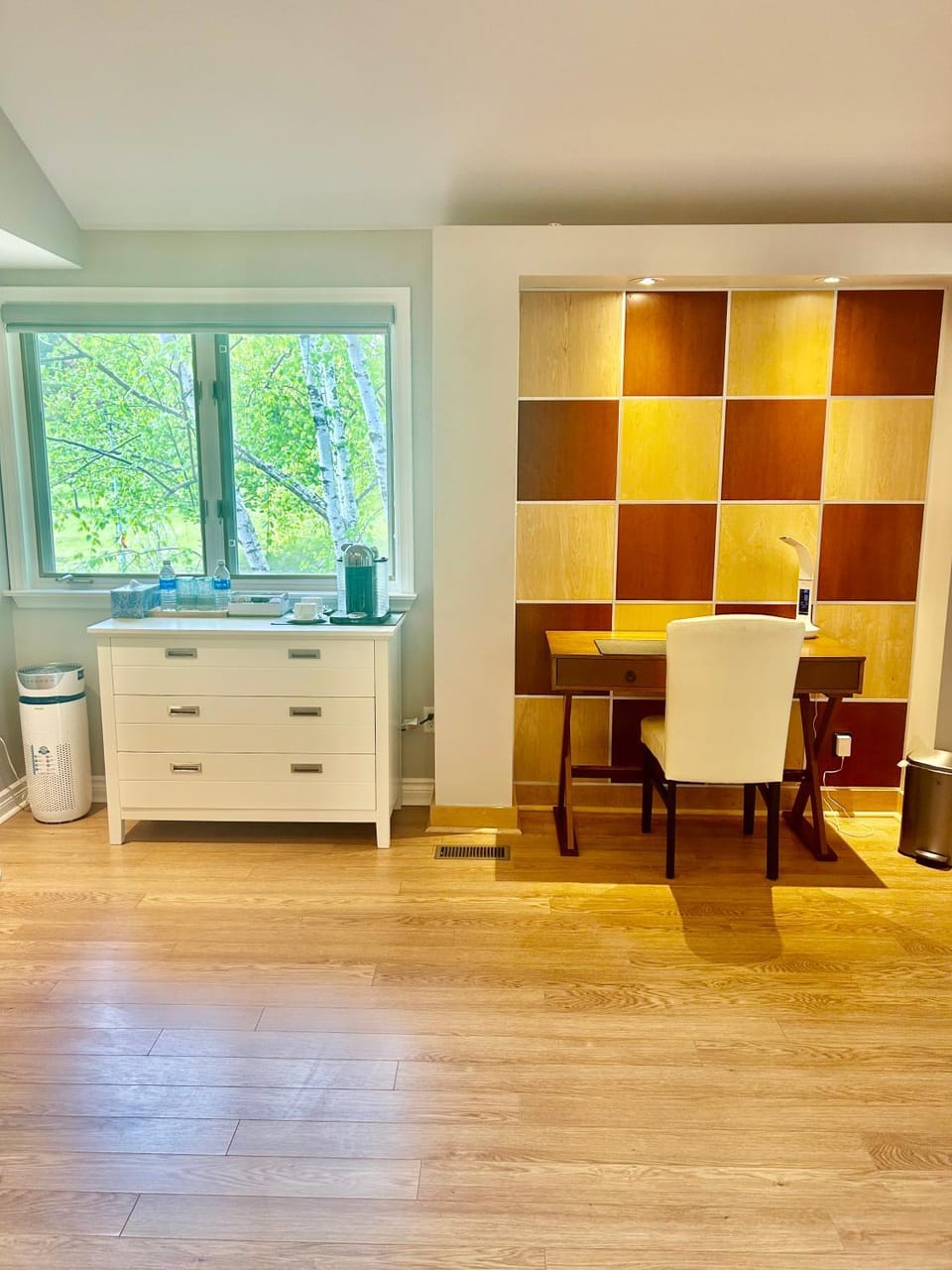 Luxury Private Room with Garden View - Newmarket, Ontario Bed and Breakfast in Newmarket