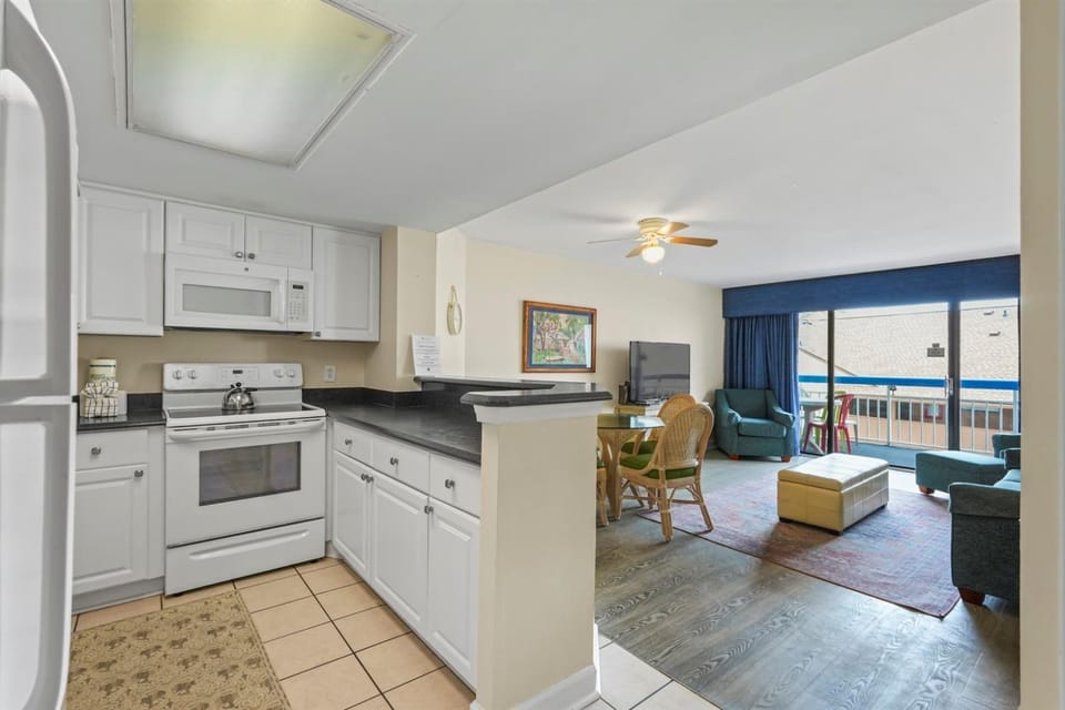 Forest Dunes 1BR Oceanview Retreat Apartment hotel in Myrtle Beach