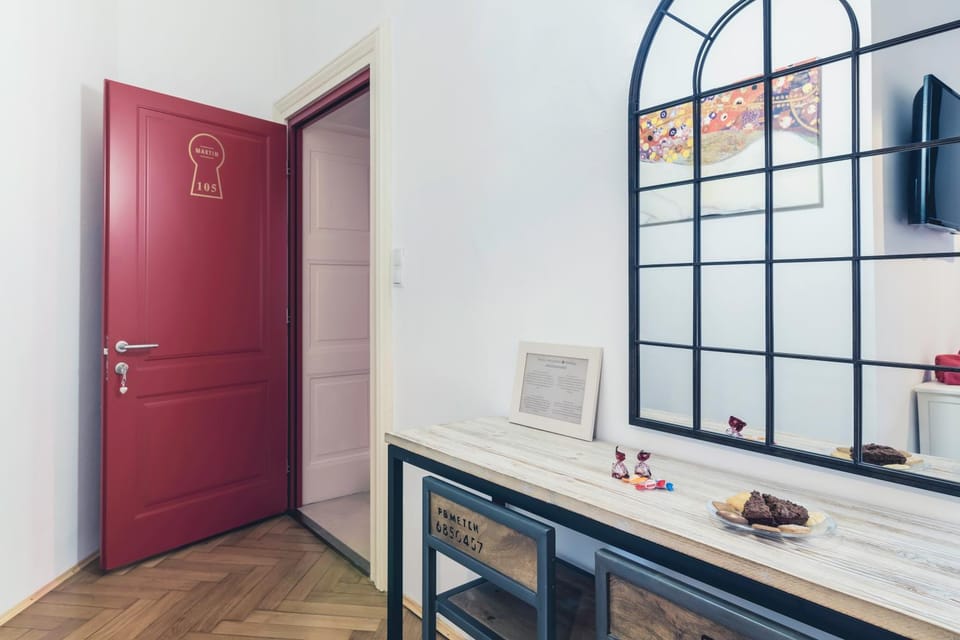 Other, Decorative detail