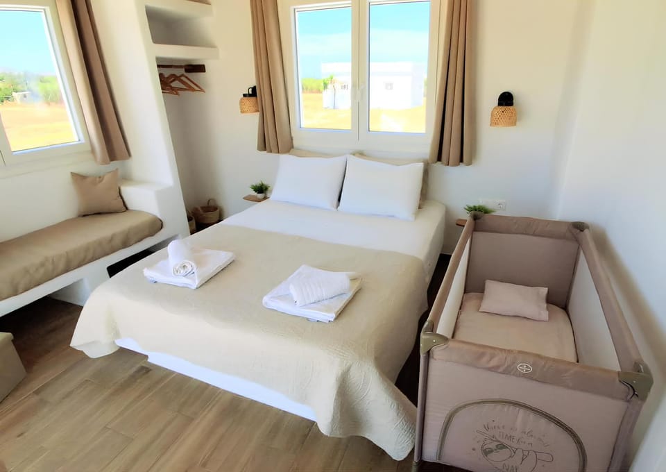 Bed, Bedroom, cot